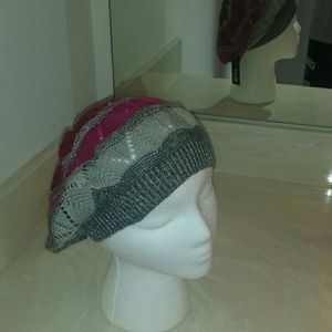 New with tag beanie.